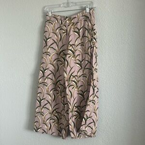 Tahari Pink Cropped Pants